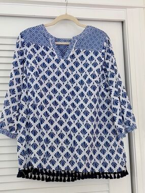Talbots Blue and White Geometric Print Tassel-Hem Tunic
